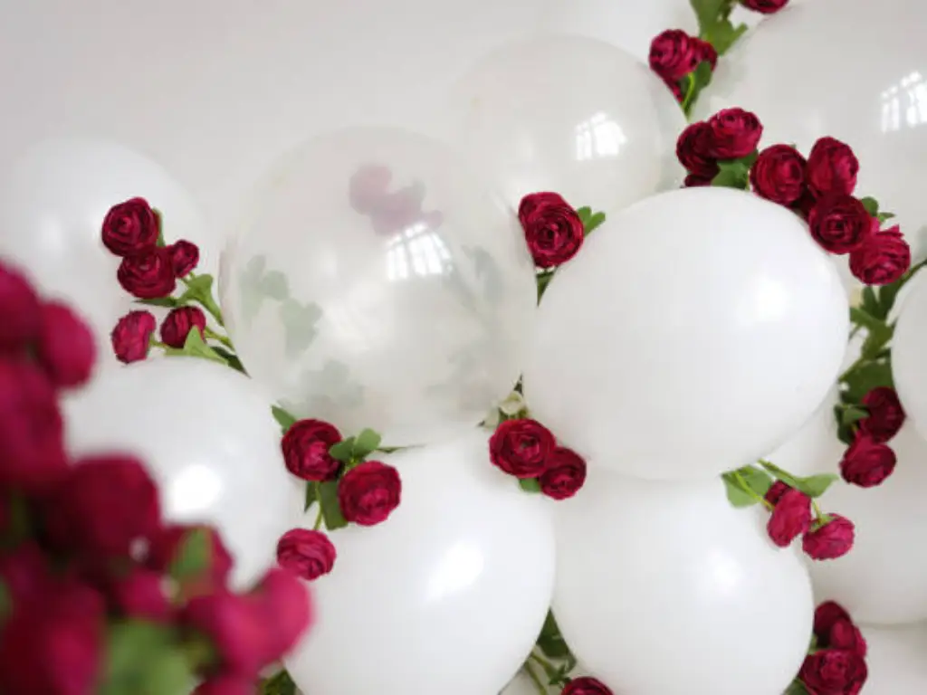 Stunning Bridal Shower Decoration 1