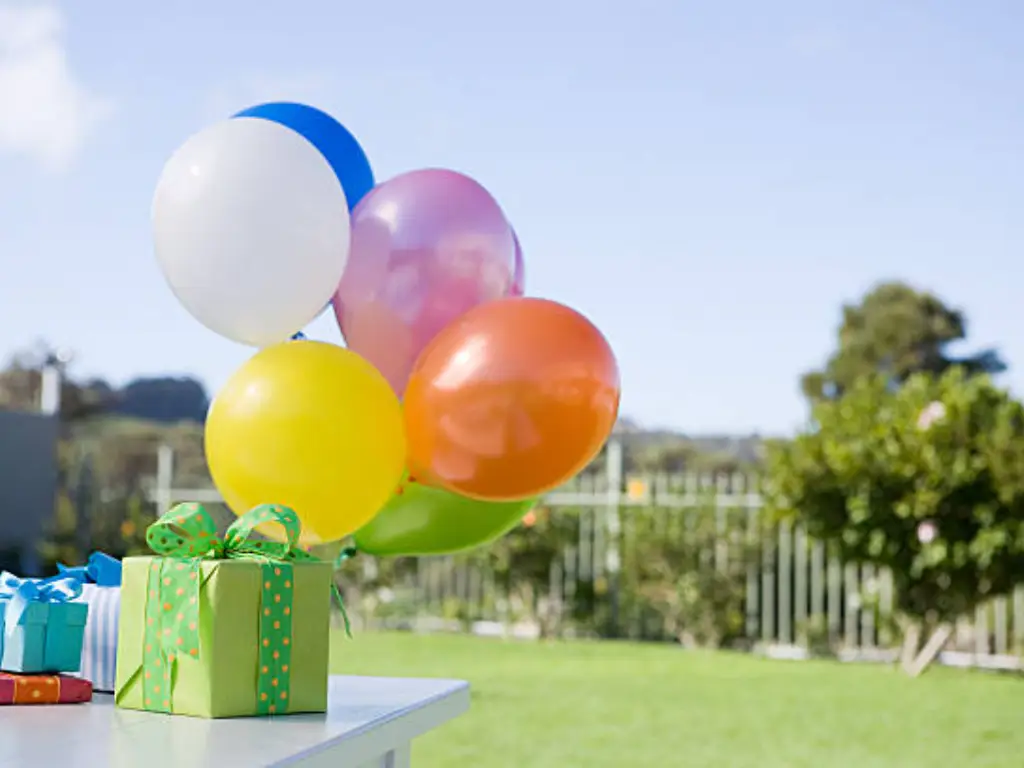 Woraus bestehen Ballons? 6